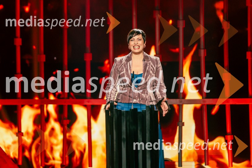  Živa Knific, 2. spremljevalka Miss Turizma 2025Na žaru z Ladom Bizovičarjem, Magnifico