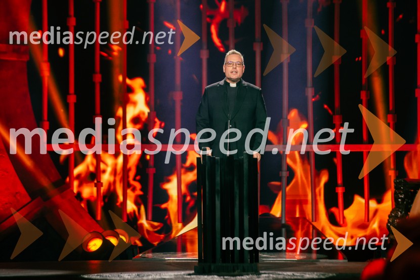  Klemen  Balažič, duhovnikNa žaru z Ladom Bizovičarjem, Magnifico