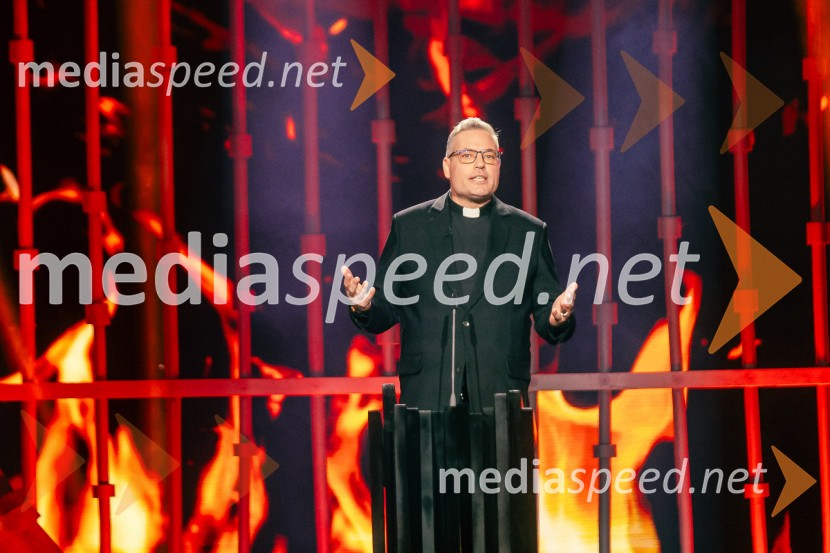  Klemen  Balažič, duhovnikNa žaru z Ladom Bizovičarjem, Magnifico