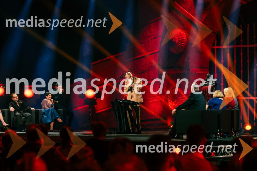  Jurij Drevenšek, igralecNa žaru z Ladom Bizovičarjem, Magnifico