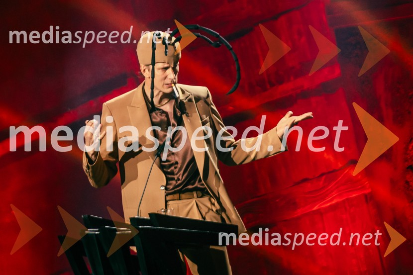  Jurij Drevenšek, igralecNa žaru z Ladom Bizovičarjem, Magnifico