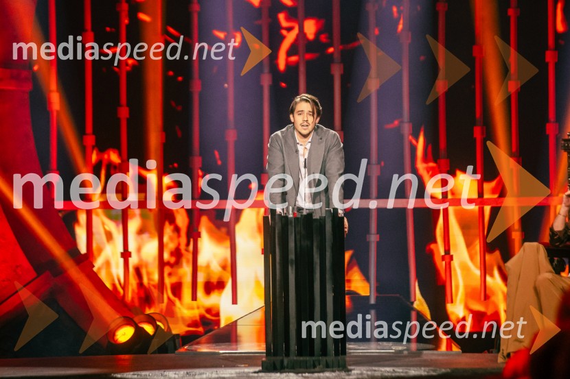  Bojan Cvjetićanin, Joker OutNa žaru z Ladom Bizovičarjem, Magnifico