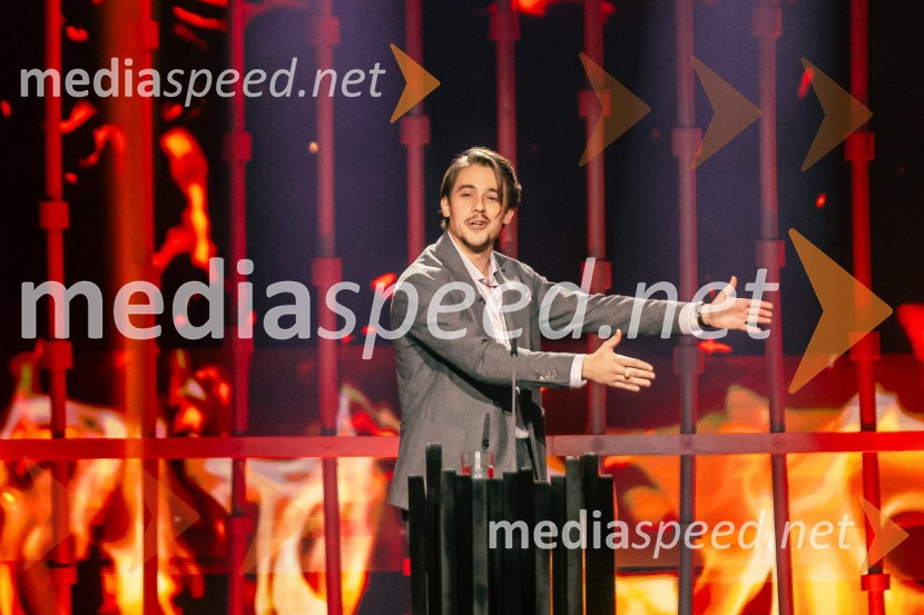  Bojan Cvjetićanin, Joker OutNa žaru z Ladom Bizovičarjem, Magnifico