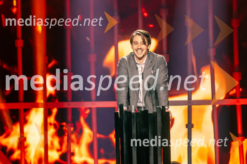  Bojan Cvjetićanin, Joker OutNa žaru z Ladom Bizovičarjem, Magnifico