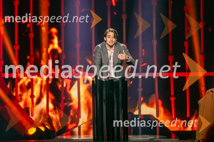  Bojan Cvjetićanin, Joker OutNa žaru z Ladom Bizovičarjem, Magnifico