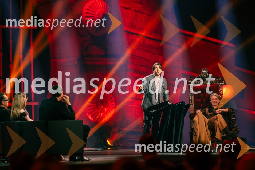  Bojan Cvjetićanin, Joker Out;  Robert Pešut - Magnifico, glasbenikNa žaru z Ladom Bizovičarjem, Magnifico