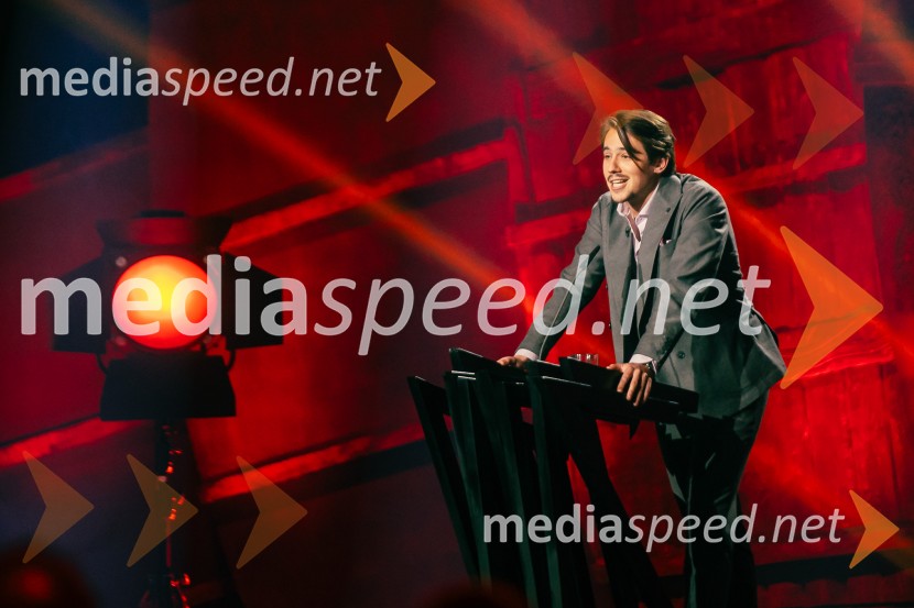  Bojan Cvjetićanin, Joker OutNa žaru z Ladom Bizovičarjem, Magnifico