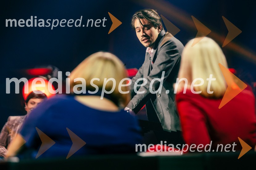  Bojan Cvjetićanin, Joker OutNa žaru z Ladom Bizovičarjem, Magnifico