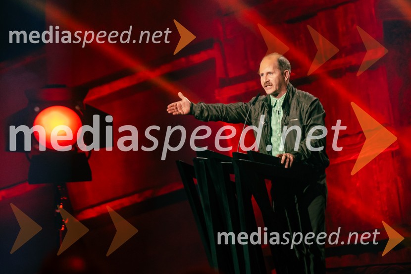  Miha Brajnik, igralec, voditeljNa žaru z Ladom Bizovičarjem, Magnifico