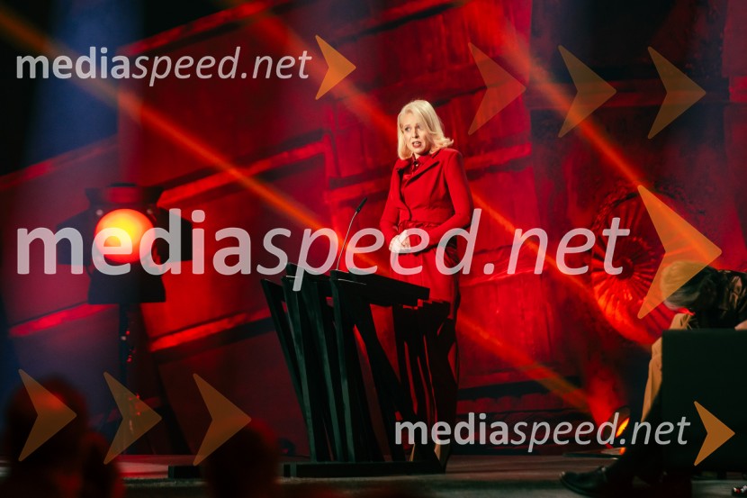 mag. Urška Klakočar Zupančič, predsednica Državnega zbora RS, podpredsednica, Gibanje SvobodaNa žaru z Ladom Bizovičarjem, Magnifico