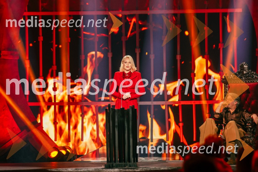 mag. Urška Klakočar Zupančič, predsednica Državnega zbora RS, podpredsednica, Gibanje Svoboda;  Robert Pešut - Magnifico, glasbenikNa žaru z Ladom Bizovičarjem, Magnifico