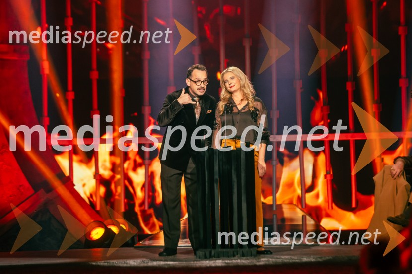  Jože Robežnik,  televizijski voditelj;  Bernarda Žarn, voditeljicaNa žaru z Ladom Bizovičarjem, Magnifico