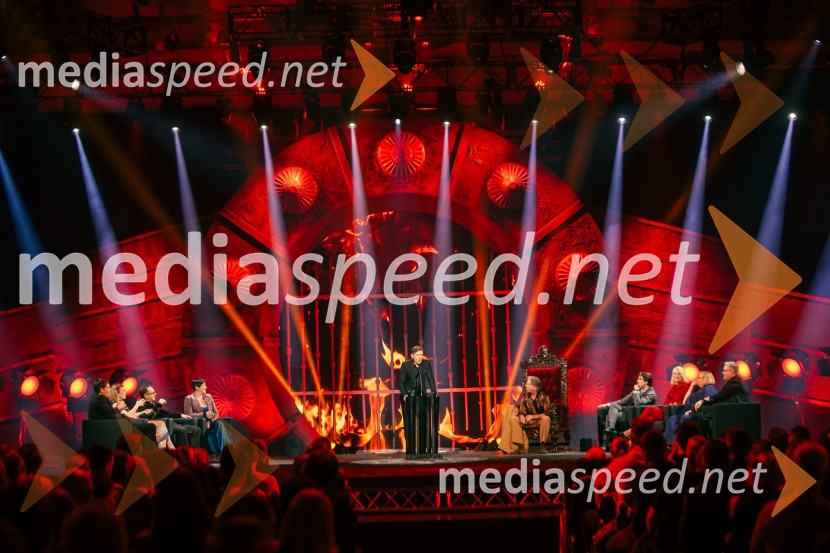 Na žaru z Ladom Bizovičarjem, Magnifico