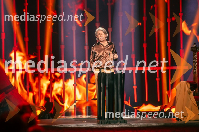  Robert Pešut - Magnifico, glasbenikNa žaru z Ladom Bizovičarjem, Magnifico