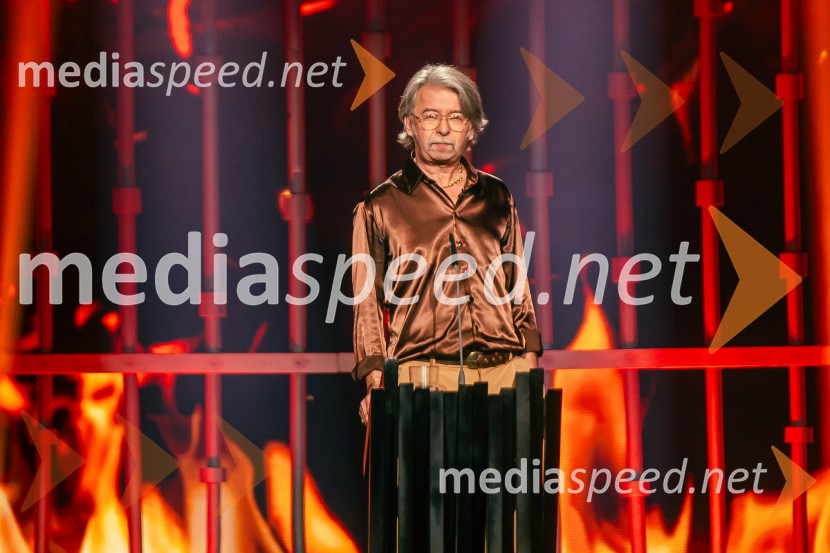  Robert Pešut - Magnifico, glasbenikNa žaru z Ladom Bizovičarjem, Magnifico