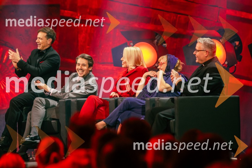  Lado Bizovičar, igralec;  Bojan Cvjetićanin, Joker Out; mag. Urška Klakočar Zupančič, predsednica Državnega zbora RS, podpredsednica, Gibanje Svoboda;  Desa Muck, voditeljica, pisateljica;  Klemen  Balažič, duhovnikNa žaru z Ladom Bizovičarjem, Magnifico