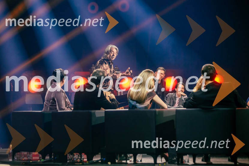  Tine  Urnaut, kapetan slovenske odbojkarske reprezentanceNa žaru z Ladom Bizovičarjem, Magnifico