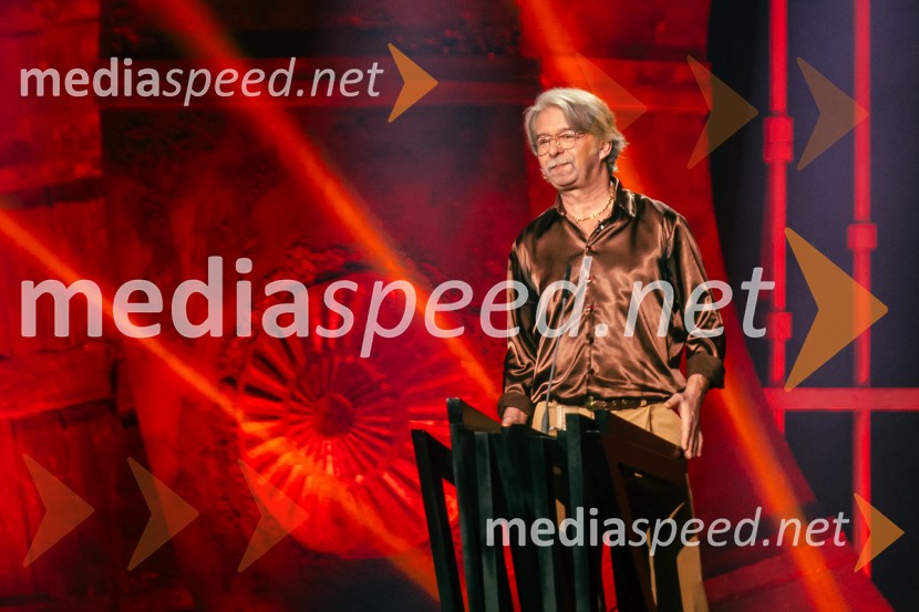  Robert Pešut - Magnifico, glasbenikNa žaru z Ladom Bizovičarjem, Magnifico