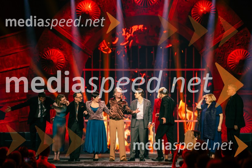 Na žaru z Ladom Bizovičarjem, Magnifico