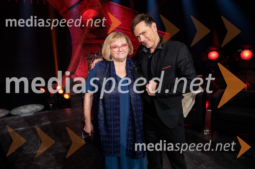  Desa Muck, voditeljica, pisateljica;  Lado Bizovičar, igralecNa žaru z Ladom Bizovičarjem, Magnifico