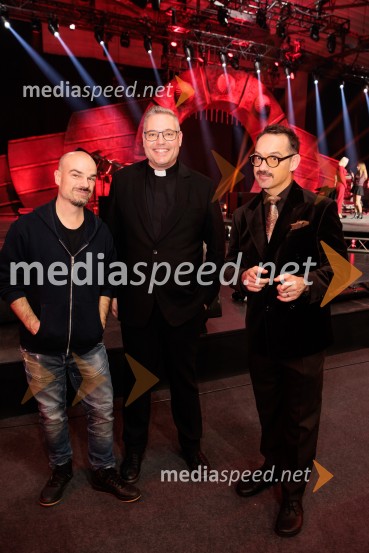  Jure Karas - Slon, glasbenik, skupina Slon in Sadež;  Klemen  Balažič, duhovnik;  Jože Robežnik,  televizijski voditeljNa žaru z Ladom Bizovičarjem, Magnifico