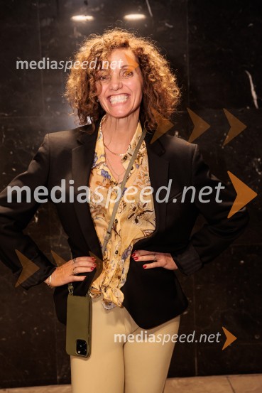  Metka Albreht, stilistka ter maratonka, Miss Slovenije 1993Na žaru z Ladom Bizovičarjem, Magnifico