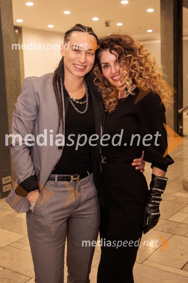  Mia Puhar Rodin - Masayah, pevka;  ... Na žaru z Ladom Bizovičarjem, Magnifico