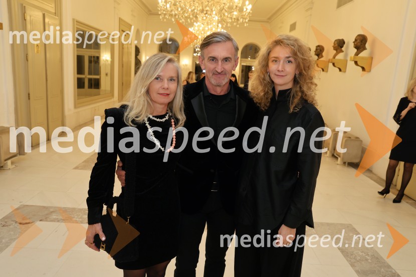  Alenka  Lukić, prof. za oblikovanje na Srednji šoli za oblikovanje MB;  Marko Lukić, lastnik in direktor družbe Lumar IG;  Anja LukićFrida, premiera baleta v SNG Maribor