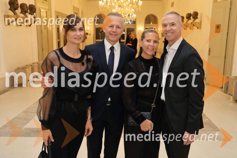  Mojca Kac;  Andrej Kac, odvetnik;  Patricia  Koren Vilčnik, marketing, Press clipping;  Darka Zvonar Predan, novinarkaFrida, premiera baleta v SNG Maribor