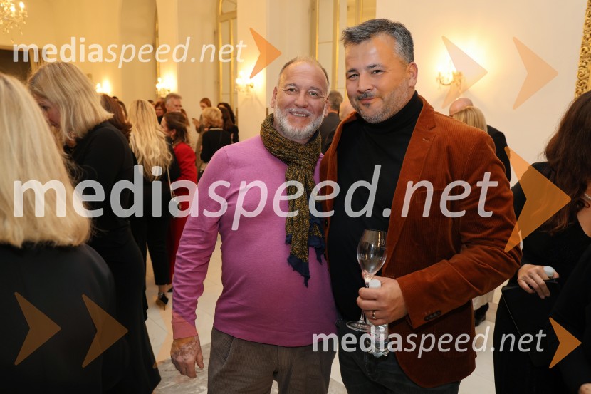  ... ;  Sebastijan  Blakaj, lastnik lokala NanaFrida, premiera baleta v SNG Maribor