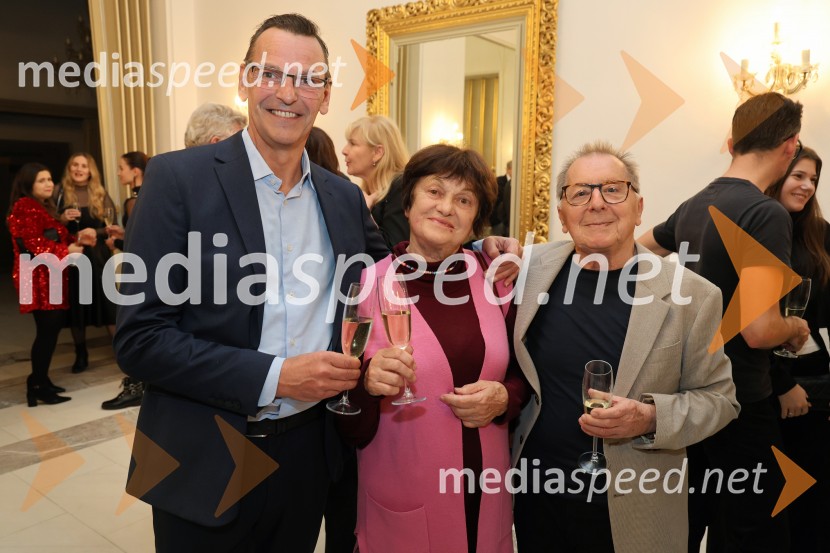  Tomaž Rode, predsednik Društva baletnih umetnikov Slovenije;  ... ;  ... ;  Edi Dežman, bivši baletni solist, vodja baleta SNG Maribor, pedagog, Glazerjev nagrajenec 2021 za življensko delo;  ... Frida, premiera baleta v SNG Maribor