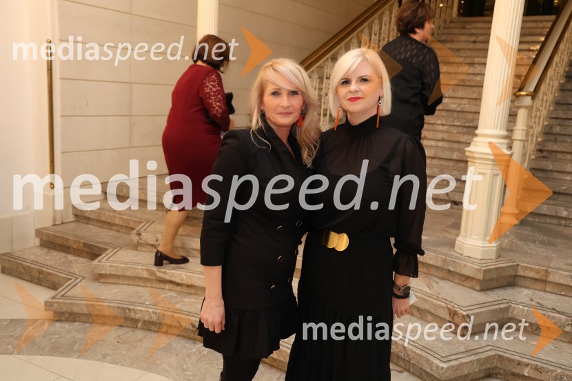  Anja  Žižek, marketing SNG Maribor;  Darja Čižek, marketing, SNG MariborFrida, premiera baleta v SNG Maribor