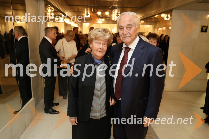  ... ;  Alojzija Moge-Čas, odvetnica;  Rudolf Moge, nekdanji politikFrida, premiera baleta v SNG Maribor