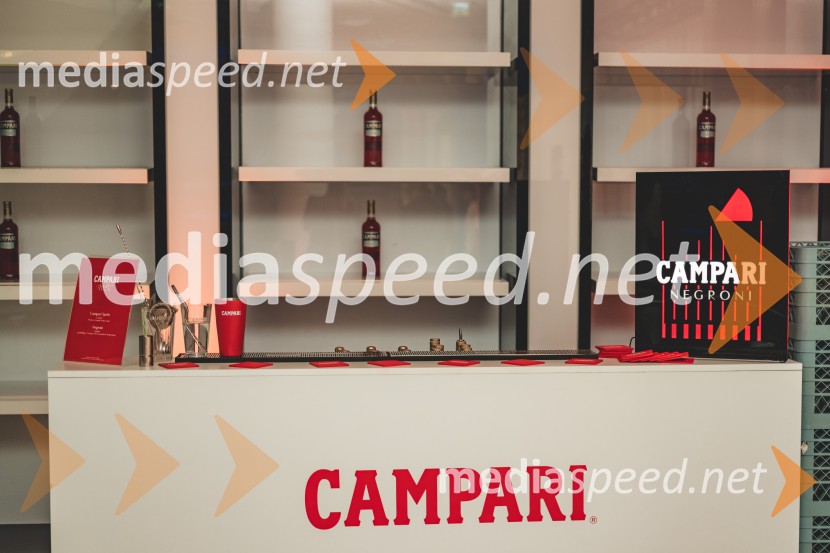 Galerija Emporium v središču prestolnice znova postala oder italijanske elegance