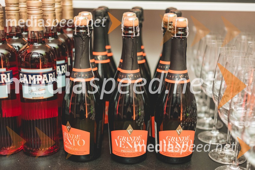 Galerija Emporium v središču prestolnice znova postala oder italijanske elegance