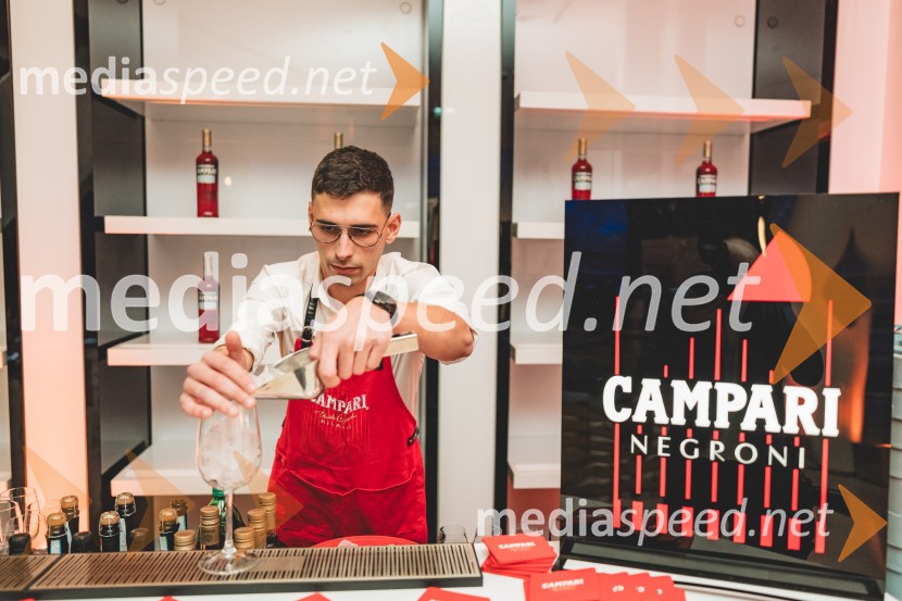 Galerija Emporium v središču prestolnice znova postala oder italijanske elegance