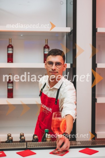 Galerija Emporium v središču prestolnice znova postala oder italijanske elegance