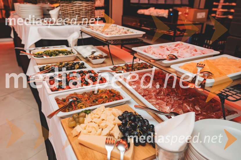 Galerija Emporium v središču prestolnice znova postala oder italijanske elegance