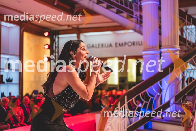 Galerija Emporium v središču prestolnice znova postala oder italijanske elegance