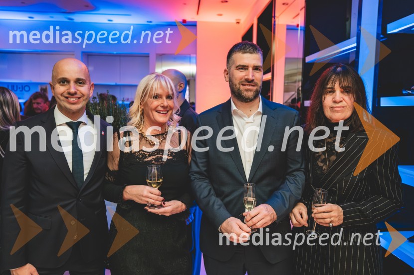 Galerija Emporium v središču prestolnice znova postala oder italijanske elegance