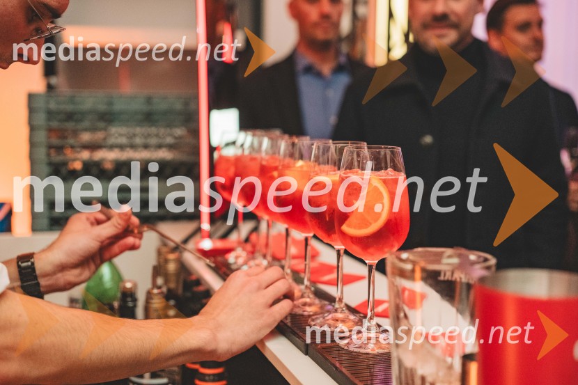 Galerija Emporium v središču prestolnice znova postala oder italijanske elegance