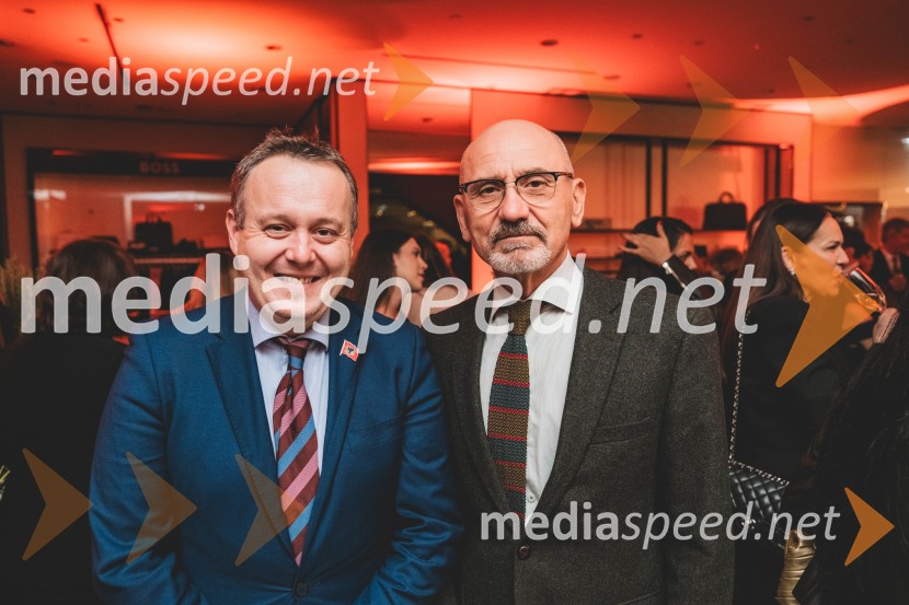 Galerija Emporium v središču prestolnice znova postala oder italijanske elegance