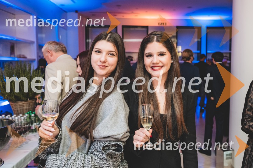 Galerija Emporium v središču prestolnice znova postala oder italijanske elegance