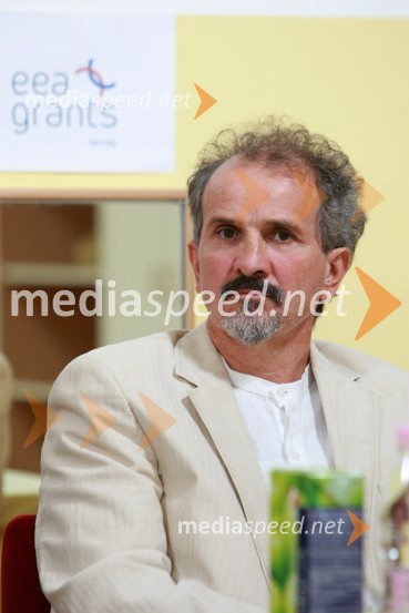 Stojan Habjanič, strokovni vodja projekta prenove vrtcaEnergetsko varčen vrtec Manka Golarja Gornja Radgona, novinarska konferenca in odprtje prenovljenega vrtca