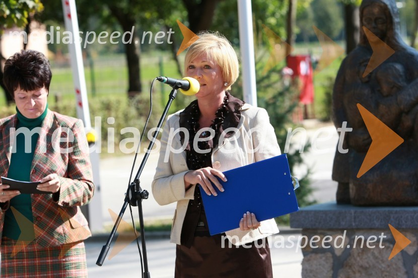 Breda Forjanič, ravnateljica vrtca Manka Golarja Gornja RadgonaEnergetsko varčen vrtec Manka Golarja Gornja Radgona, novinarska konferenca in odprtje prenovljenega vrtca