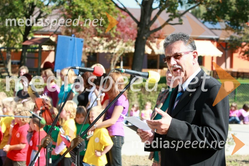 Anton Kampuš, župan občine Gornja RadgonaEnergetsko varčen vrtec Manka Golarja Gornja Radgona, novinarska konferenca in odprtje prenovljenega vrtca