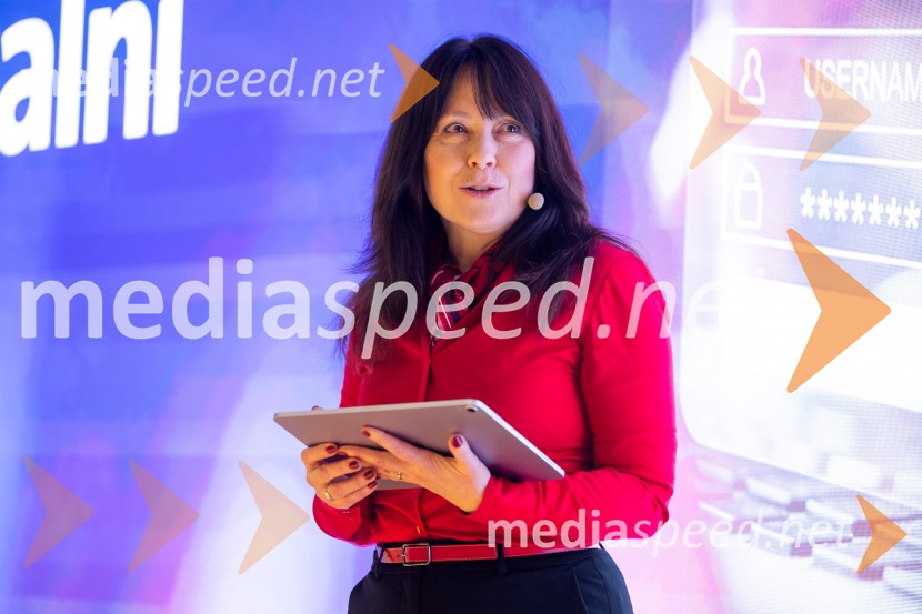 »Prevare v digitalni dobi« v okviru Mednarodnega tedna ozaveščanja o prevarah