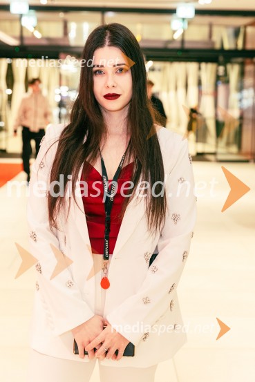  Simona Bračun Rok, CineplexxBelo se pere na 90, premiera filma v Cineplexxu