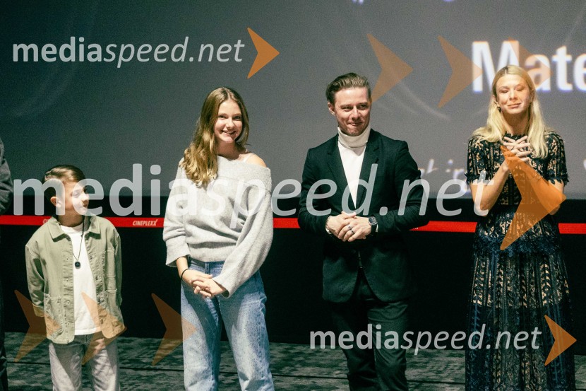  Jaka  Mehle, igralec;  Mei Rabič, igralka;  Jure Rajšp, igralec;  Tjaša  Železnik, igralkaBelo se pere na 90, premiera filma v Cineplexxu