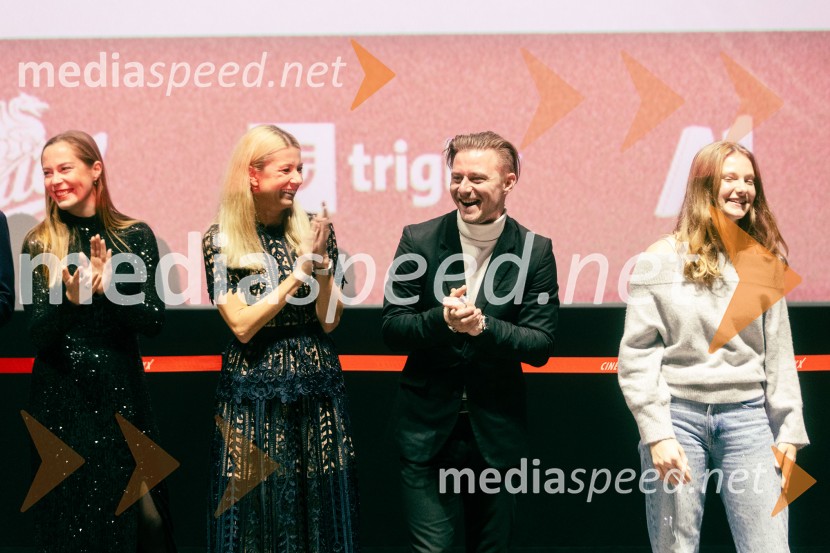  Lea Cok, igralka;  Tjaša  Železnik, igralka;  Jure Rajšp, igralec;  Mei Rabič, igralkaBelo se pere na 90, premiera filma v Cineplexxu